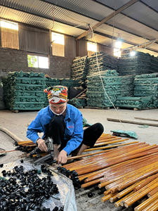 ด้ามไม้กวาดเคลือบพีวีซีเวียดนาม ขนาด 120 ซม. ราคาโรงงาน - Product Image 6