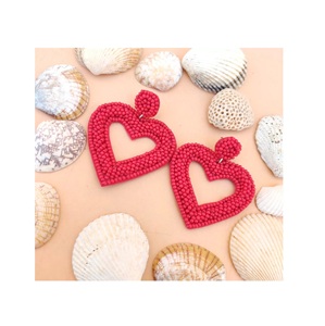 Antique Creations, Joyería de Moda de Alta Calidad, Aretes Hechos a Mano con Cuentas de Cristal en Forma de Corazón, Uttar Pradesh, para Usar en Fiestas - Product Image 1