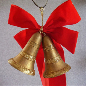 กระดิ่งแขวนประดับเทศกาลคริสต์มาสทำจากโลหะสำหรับตกแต่งวันหยุดดีไซน์ทันสมัยสำหรับโรงงานตกแต่งในร่มและตามฤดูกาล - Product Image 1