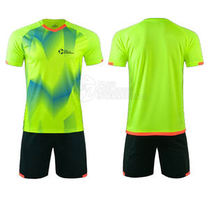 Camiseta de fútbol Últimos diseños Uniforme de desgaste de fútbol juvenil Uniforme de fútbol de color personalizado transpirable - Product Image 1
