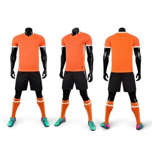 Conjuntos de camisetas de fútbol Sublimación Ropa de fútbol Práctica Camisetas de fútbol Ropa deportiva de fútbol personalizada Equipo Hombres Uniforme de fútbol - Product Image 2