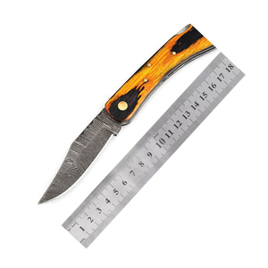 Couteau pliant personnalisé en acier Damas avec logo OEM Couteau pliant fait à la main pour une utilisation en extérieur Prix d'usine direct bas - Product Image 1