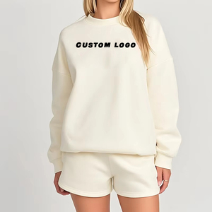Conjunto de sudadera de algodón de alta calidad con hombros caídos y estampado personalizado Puff, sudadera de cuello redondo y conjunto corto para mujer - Product Image 1