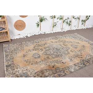 พรมตุรกีวินเทจผ้ากำมะหยี่สีเบจสีฟ้า5.4 x 8.7ft แฮนด์เมดสไตล์ทาบริซผ้าขนสัตว์โพลีเอสเตอร์เย็บปะติดปะต่อกันดีไซน์สี่เหลี่ยมโถงทางเดิน - Product Image 2