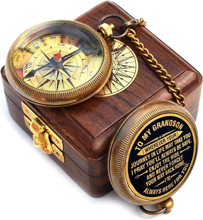 ทองเหลืองโบราณและสีน้ำตาล