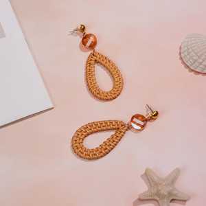 Boucles d'oreilles en rotin faites à la main Boho Léger Eco Friendly Gemstone Chic Tissé Bijoux Inde - Product Image 3