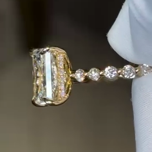 Bague de fiançailles halo en diamant de culture 4.10 carats couleur EF clarté VS - Product Image 4