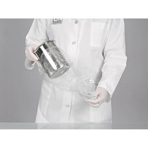 Bécher de laboratoire en acier inoxydable avec bec verseur précis, fabriqué en Allemagne par Griffin-Burkle GmbH - Product Image 4