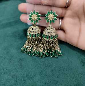 Pendientes Jhumki Indios Chapados en Oro con Circonitas, Estilo Étnico, Joyería para Mujer, Accesorios de Perlas, Última Moda, Gran Venta - Product Image 2