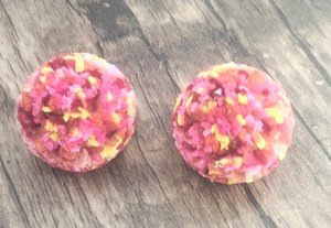 Pendientes de aro geométricos de flor de rafia de tela de moda colorida Primavera Verano dulce temperamento tejido mujeres de gama alta - Product Image 5