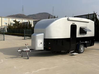 Caravane monocoque légère en fibre de carbone de 6 m, masse à vide de 1500 kg, conforme aux normes australiennes, pour le camping