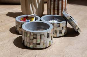 Caja de almacenamiento Premium hecha a mano con exquisita tapa con incrustaciones de fregona diseñada para chocolates, frutas secas y regalos de fiesta - Product Image 3