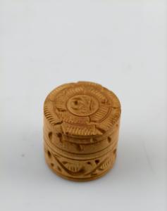 กล่องไม้ใส่ของทำด้วยมือสุดหรูพร้อมดีไซน์ลายฉลุที่ทำจากไม้แกะสลักลายดอกไม้ที่ละเอียดอ่อนเหมาะสำหรับการตกแต่ง - Product Image 2