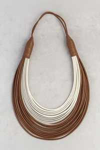 สร้อยคอแฟชั่นหลายชั้นแบบหนา สร้อยคอเชือกแว็กซ์ ของขวัญที่ดีที่สุดสำหรับงานปาร์ตี้ สร้อยคอโชคเกอร์ ดีไซน์เนอร์ปักลายสำหรับงานปาร์ตี้ของผู้หญิง - Product Image 3