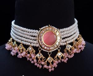 Ensemble collier et boucles d'oreilles élégants avec perles bijoux de mariée parfaits pour les fiançailles et les anniversaires - Product Image 4