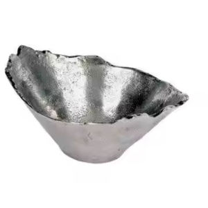 Bol en fonte d'aluminium en métal de meilleure qualité en gros Décoration intérieure Snacks Bol de service pour les fêtes Articles décoratifs Prix abordable - Product Image 2