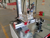 Machine de soudage laser automatique en acier inoxydable cnc 1500 pour la réparation de moules