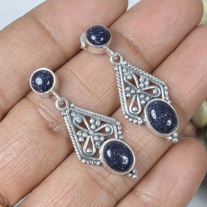 Pendientes de piedra solar azul, pendientes de tuerca de piedras preciosas de Plata de Ley 925, joyería hecha a mano, diseño de piedra natal de junio, regalo para ella - Product Image 2