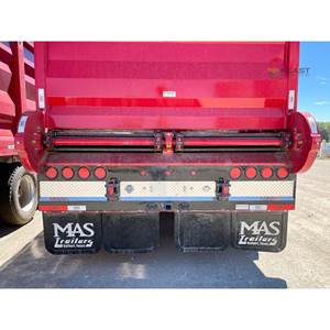 2027 MAS TRAILERS 38 pieds État neuf - Product Image 5