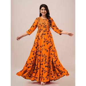 Dress-SHKUP1320 évasée et coupe maxi smockée à imprimé floral orange en rayonne - Product Image 1