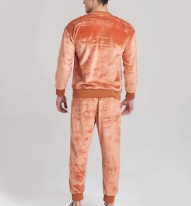 Trajes de logotipo reflectante personalizado de alta calidad, chándal de invierno Unisex, trajes para correr, chándales, opciones de talla grande para hombres y mujeres - Product Image 2