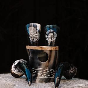 Taza de cuerno vikingo ecológica hecha a mano auténtica con animales pulidos, vasos de lujo para momentos legendarios audaces y reuniones épicas - Product Image 4