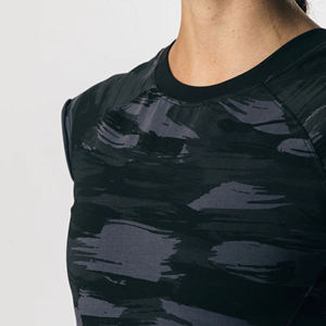 Rendimiento Fit 95% algodón 5% Spandex Cap mangas raglán en forma de Equipo de Mujer de lona negro camuflaje Scoop bajo cultivo T-Sh - Product Image 2