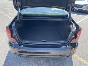 VO-LVO S60 T5 MOMENTUM FWD D'OCCASION, PROPRE, PRÊT À ÊTRE EXPÉDIÉ - LIVRAISON PORTE À PORTE - Product Image 6