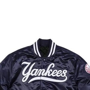 Veste universitaire sportive en satin pour homme, tissu tissé 100% polyester, logo frontal, pour l'hiver - Product Image 4