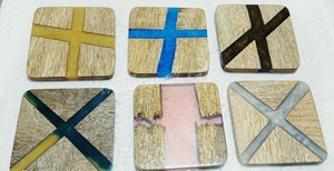 Support de plaque en résine et acacia en bois de manguier de style classique bon prix tapis et tampons de cuisine de style époxy - Product Image 4