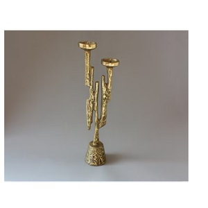 Portavelas de Aluminio de Diseño, Hecho a Mano, Ecológico, Forma Única, Decoración Elegante para el Hogar, Decoración de Mesa - Product Image 1