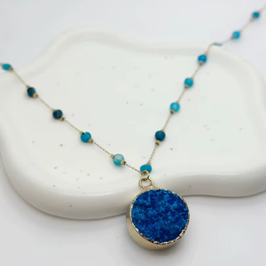 Moonriver, collar de cuentas de piedra Natural azul hecho a mano esencial de verano, colgante de cristal de melocotón de acero inoxidable, gargantilla de moda - Product Image 1