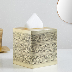 Boîte à mouchoirs rectangulaire élégante en métal dans une finition bleu marine avec art floral peint à la main, disponible au prix de gros. - Product Image 5