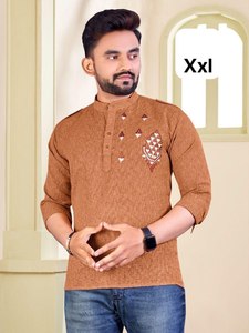 Kurta de créateur élégant pour les hommes courts imprimés à la main sur mesure vêtements de festival de mariage pour les occasions de fête faites en Inde - Product Image 3