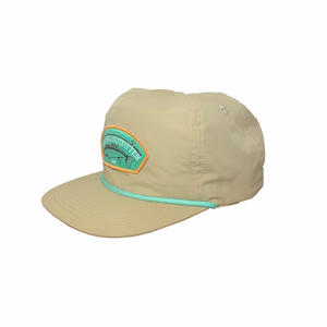 Casquette Snapback à visière plate en coton 100% avec patch tissé personnalisé, style tendance et à la mode pour adultes, fabriquée à l'usine Injae Vina - Product Image 2