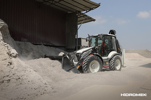 Hidromek HMK รถ102B 4X4อัลฟาล้อหน้ารถตักพร้อมตลับลูกปืนและกระปุกเกียร์รัศมีวงเลี้ยวสั้น - Product Image 3