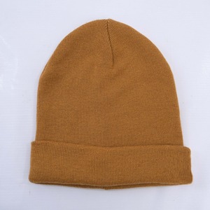 Venta al por mayor de diseño de color sólido unisex logotipo personalizado invierno gorro cálido de Punto ligero de gran tamaño personalizable ganchillo acrílico gorros - Product Image 4