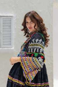 Vestido largo afgano acampanado personalizado cómodo hasta el suelo bordado encaje patrón sólido tela personalizada tamaños y diseños - Product Image 3