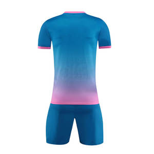 Conjunto de Uniforme de Fútbol al por Mayor, Tallas y Colores Personalizables, Logotipos y Números Personalizados para Clubes y Escuelas - Product Image 2