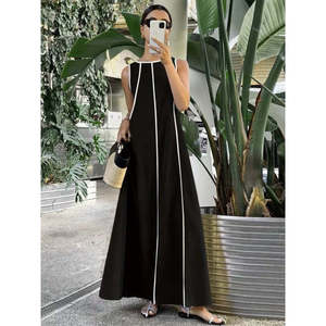Robe longue en viscose pour femme Jane's, col épaules dénudées, avec détails de fines bretelles 36842-Noir - Product Image 1