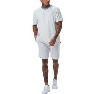 Personalizado OEM/ODM Streetwear hombres chándales algodón transpirable Color sólido ropa de hombre de talla grande camisetas y pantalones cortos conjuntos dobles - Product Image 5