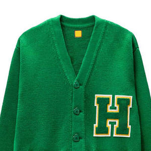 Classique phare vert personnalisé brodé et couleurs tricot Cardigan pull pour sororité fraternité collège pull pour unisexe - Product Image 6
