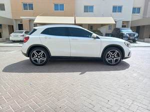 SUV GL-Class 2020 Usado en Buen Estado, Asientos de Cuero, Automático - Product Image 4