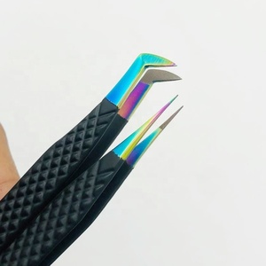 แหนบต่อขนตาสแตนเลสปลายแหลมดีไซน์แบบมืออาชีพสีดำเคลือบด้านสีรุ้ง - Product Image 3