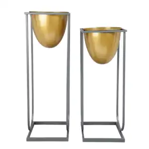 Modern Planters Set Of 2 With Iron Stand The Sleek Modern Lines Usability Are Sure To Add Charm Character To Your Living Space