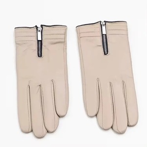 ถุงมือขับรถคุณภาพดีพิมพ์โลโก้ได้ตามต้องการ - Product Image 2