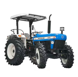 Tracteur New Holland T8 360 à quatre roues motrices, bon état, faible coût, modèle 2014, idéal pour les opérations agricoles quotidiennes. - Product Image 1
