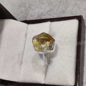 Joyería de piedra cruda Anillo de mujer Citrino natural Piedra preciosa en bruto Piedra NATAL DE NOVIEMBRE Joyería martillada Anillo de plata esterlina 925 - Product Image 3