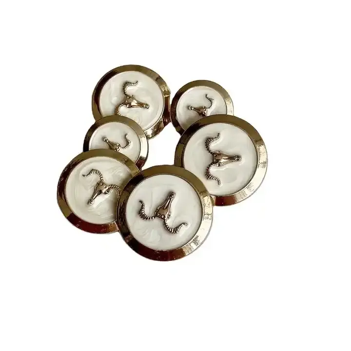 Bottoni cerimoniali graziosi bottoni rotondi in metallo di capra di Design unico di moda cerimoniale