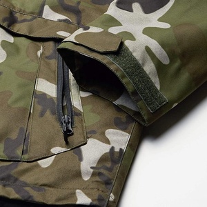 แจ็กเก็ตสกีสำหรับผู้ชายเสื้อแจ็คเก็ตสกีผ้าโพลีเอสเตอร์หนา100% ให้ความอบอุ่นในฤดูหนาวกำหนดได้เอง - Product Image 6